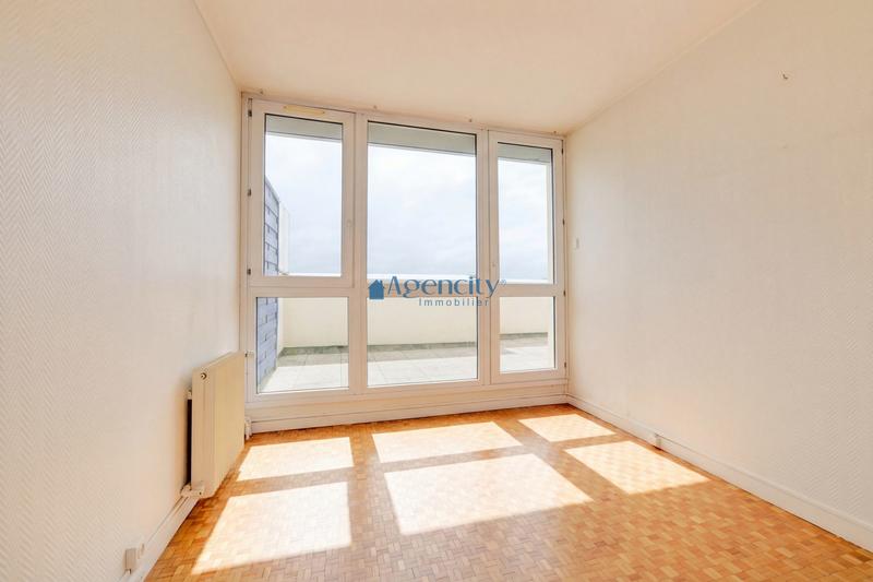 Duplex - 122 m² - 6 pièces