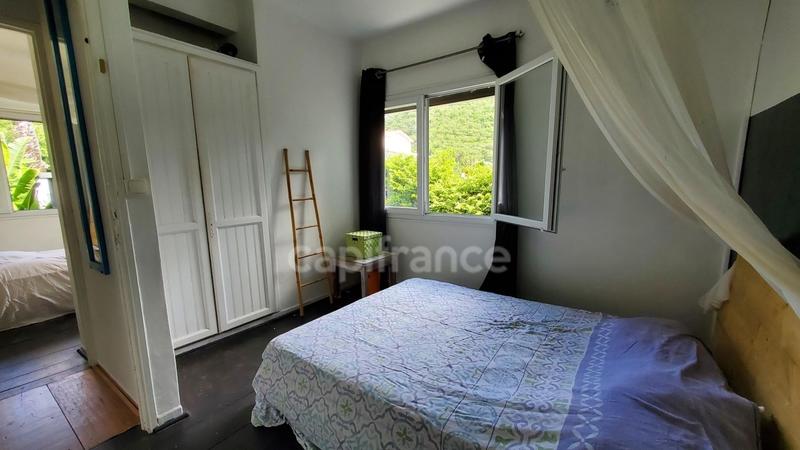 Appartement - 95 m² - 4 pièces