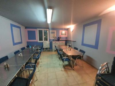 Fonds de commerce - 140 m²