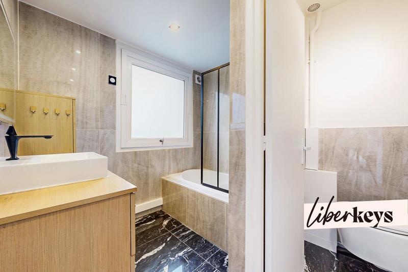 Appartement - 80 m² - 4 pièces