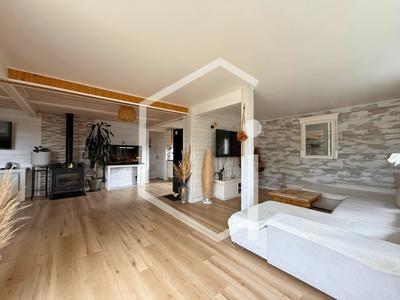 Maison - 101 m² - 3 pièces