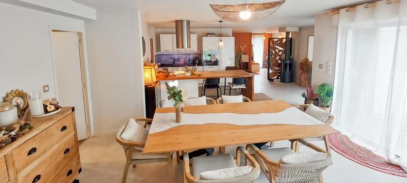 Maison - 139 m² - 5 pièces