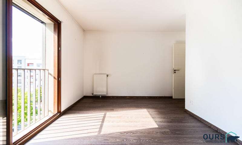 Appartement - 79 m² - 4 pièces