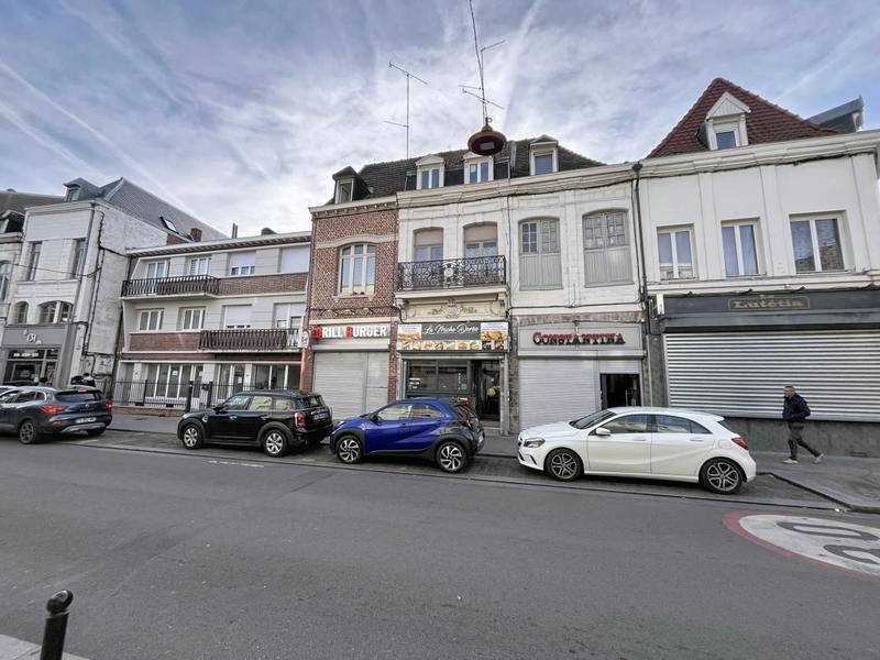 Immeuble - 160 m² - 5 pièces