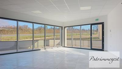 Local commercial - 90 m²