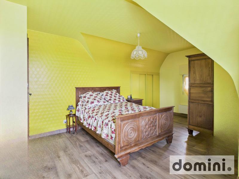 Maison - 188 m² - 9 pièces