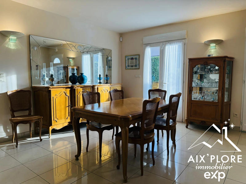 Maison - 157 m² - 6 pièces