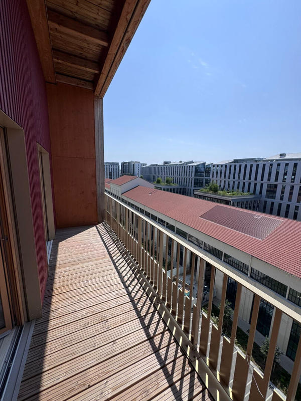 Appartement - 90 m² - 4 pièces