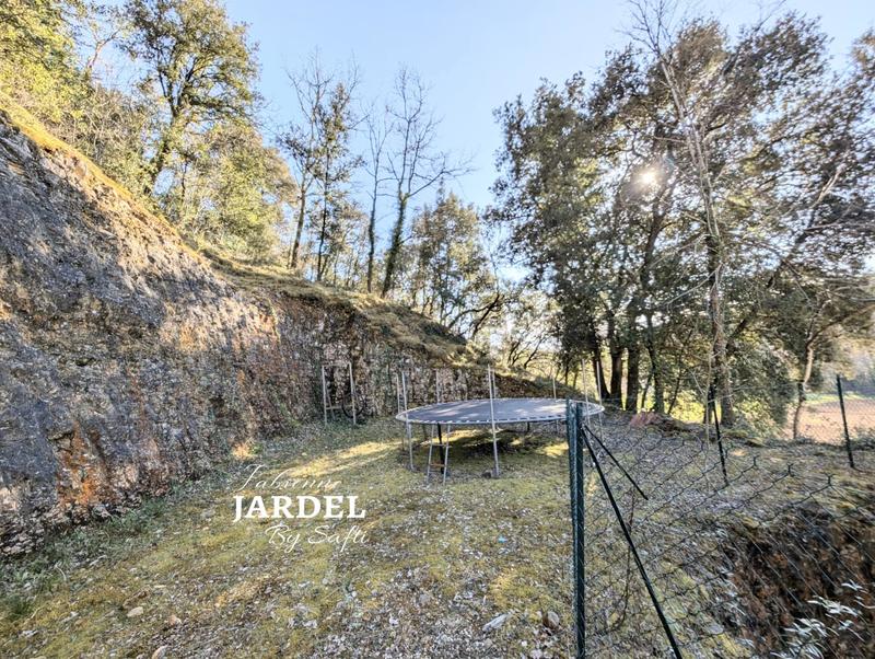 Maison - 127 m² - 6 pièces