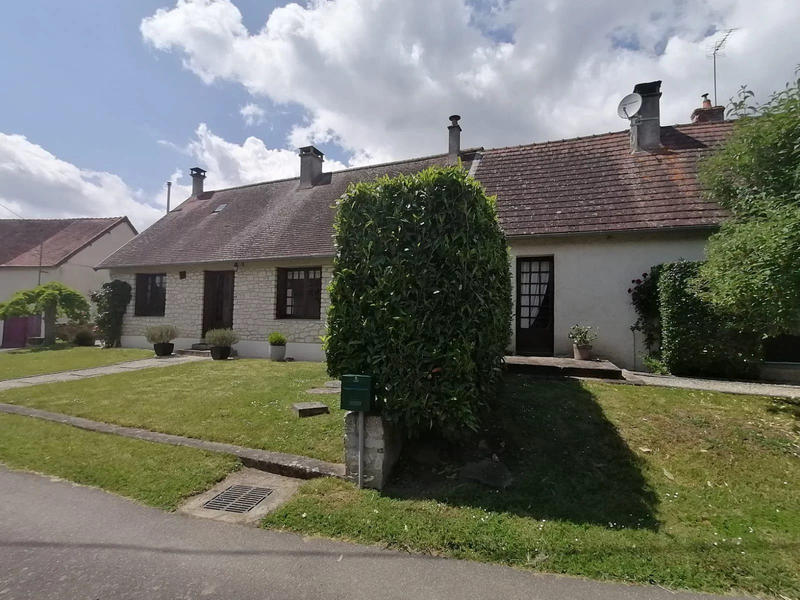 Maison traditionnelle - 98 m² - 3 pièces