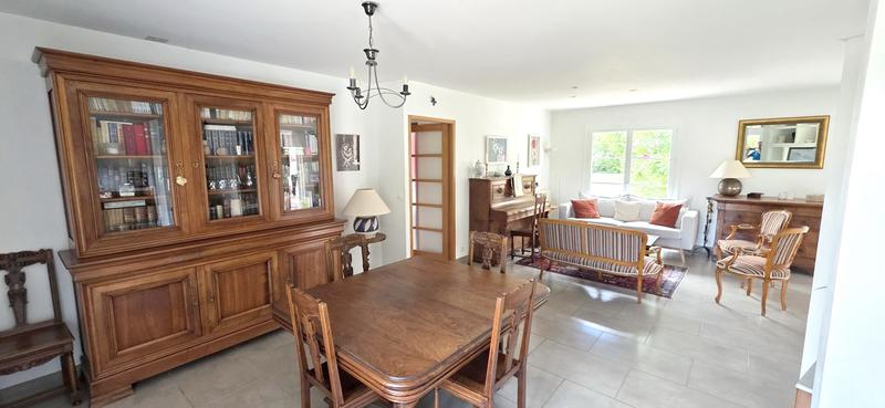 Villa - 214 m² - 7 pièces