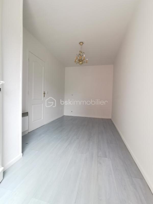 Maison - 146 m² - 6 pièces