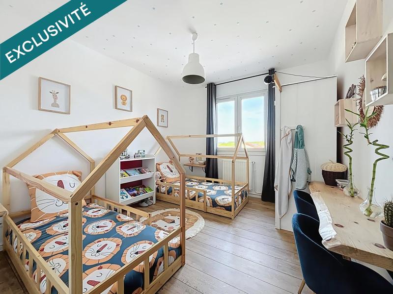 Maison - 105 m² - 5 pièces