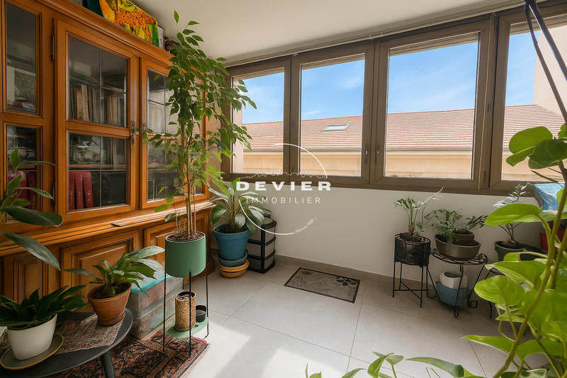 Appartement - 89 m² - 3 pièces