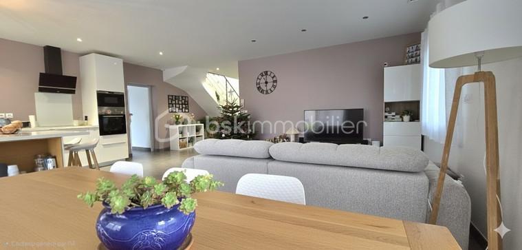 Villa - 121 m² - 5 pièces