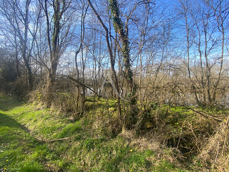 Terrain de loisirs - 9 120 m²