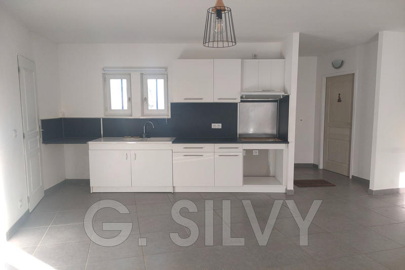 Maison - 74 m² - 4 pièces