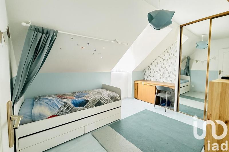 Maison - 90 m² - 5 pièces