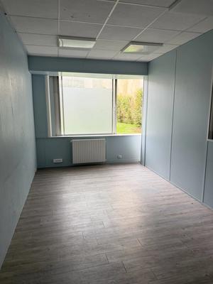 Bureau - 90 m²