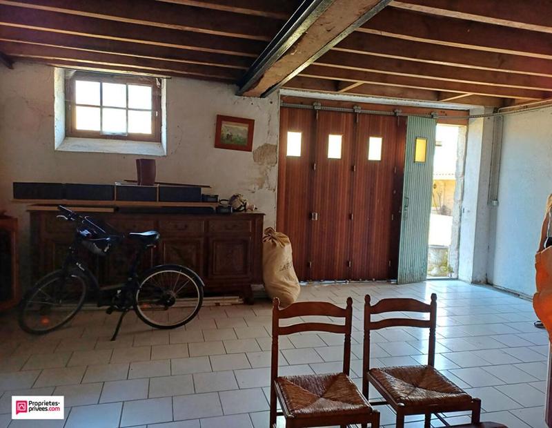 Maison - 210 m² - 6 pièces
