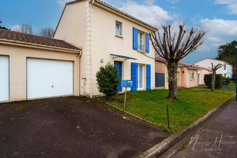 Maison - 80 m² - 4 pièces