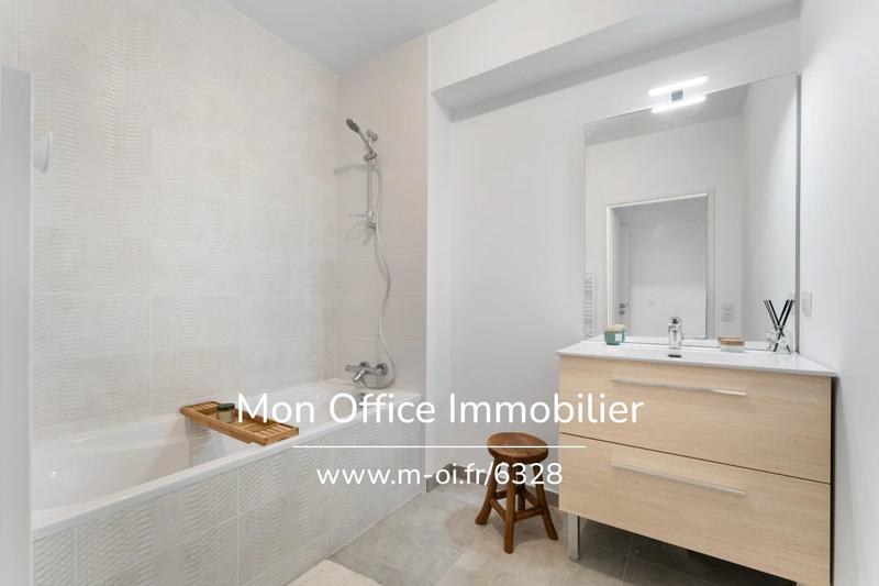 Appartement - 87 m² - 4 pièces
