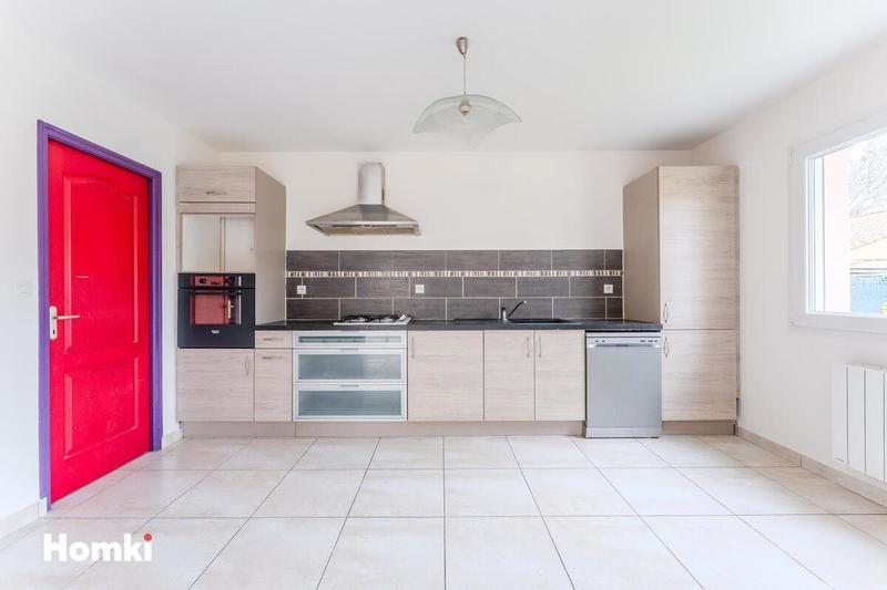 Maison - 215 m² - 8 pièces