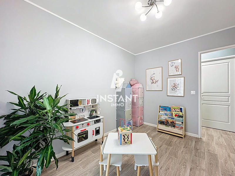 Duplex - 82 m² - 4 pièces