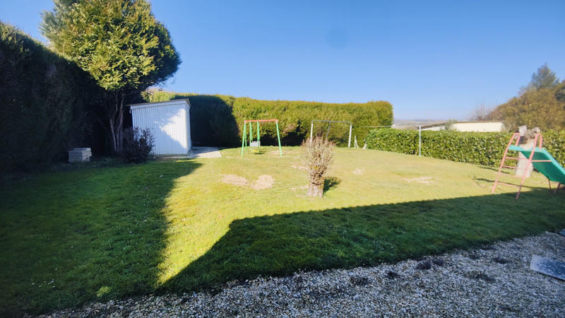 Maison - 96 m² - 5 pièces