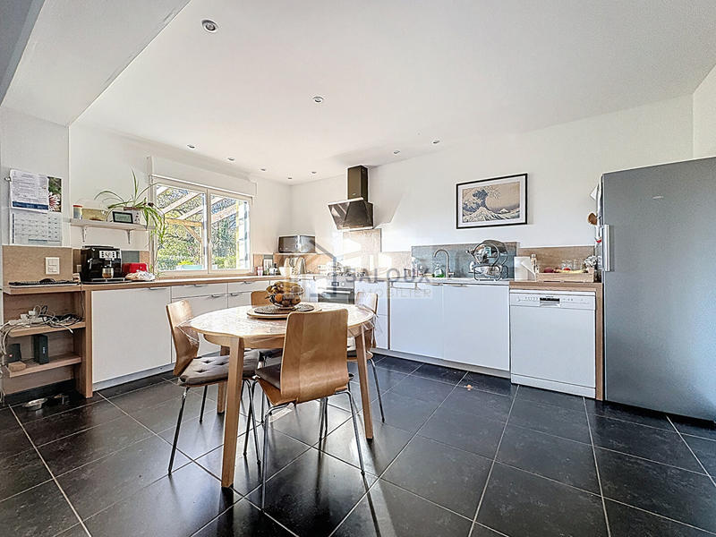 Maison - 91 m² - 4 pièces