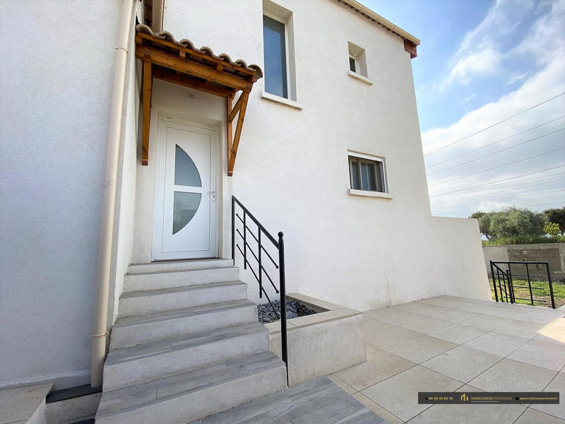 Maison - 95 m² - 4 pièces