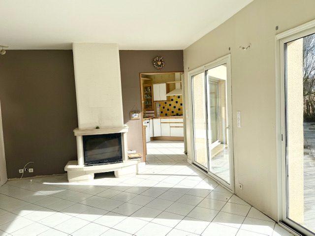 Maison - 316 m² - 13 pièces