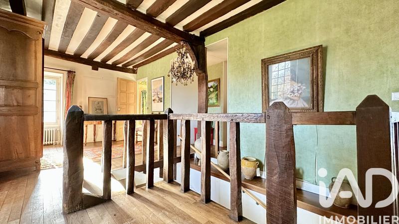 Maison - 311 m² - 7 pièces