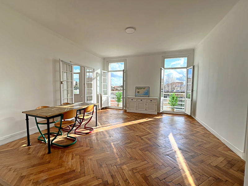 Appartement - 107 m² - 4 pièces