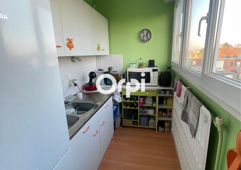 Studio - 25 m² - 1 pièce