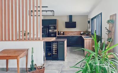 Maison - 131 m² - 5 pièces