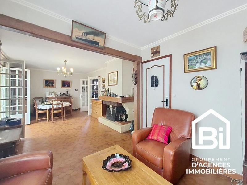 Maison - 95 m² - 4 pièces