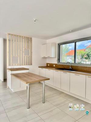 Maison - 106 m² - 4 pièces