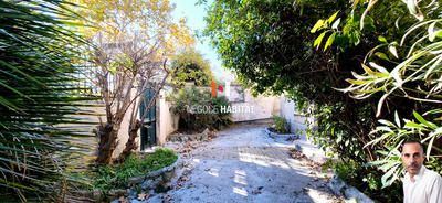 Maison - 188 m² - 7 pièces