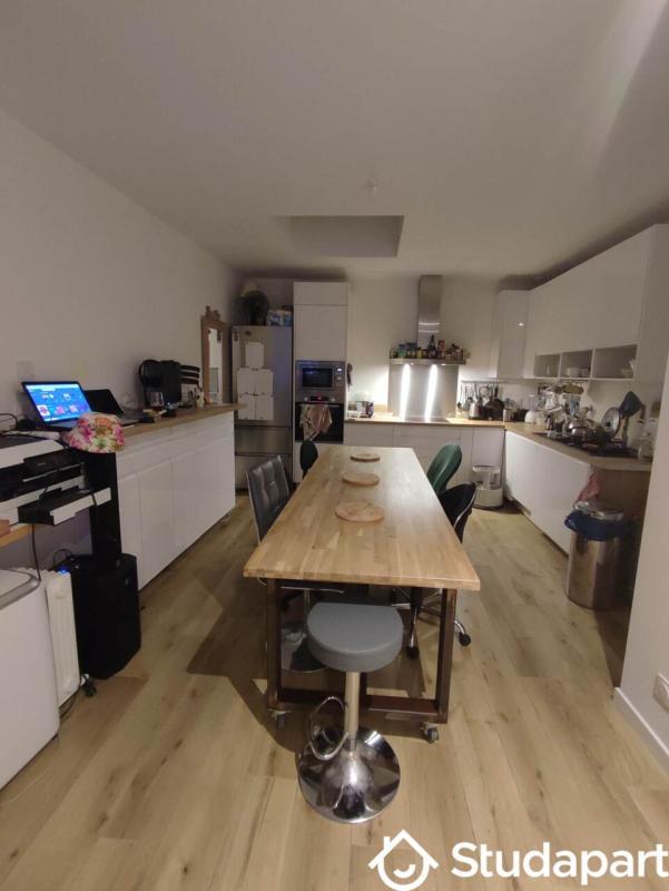 Chambre - 9 m² - 1 pièce