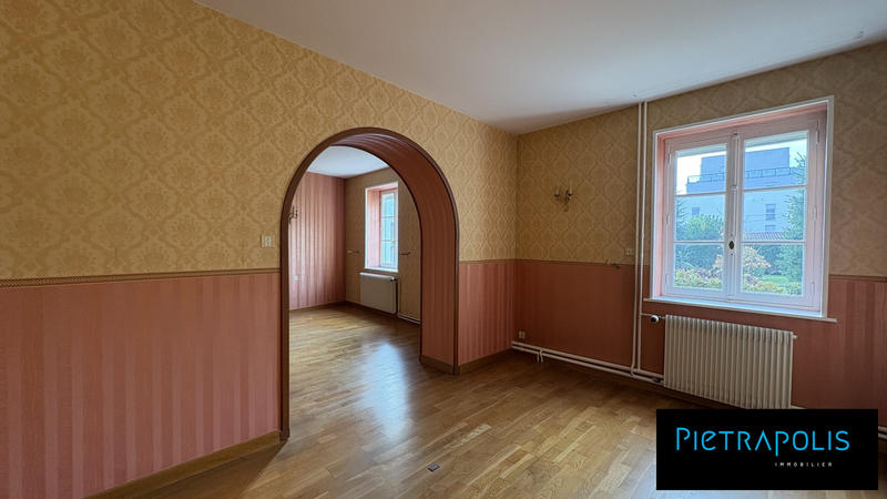 Appartement - 80 m² - 4 pièces