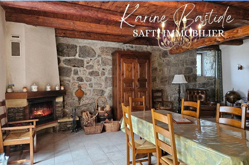 Maison - 175 m² - 8 pièces