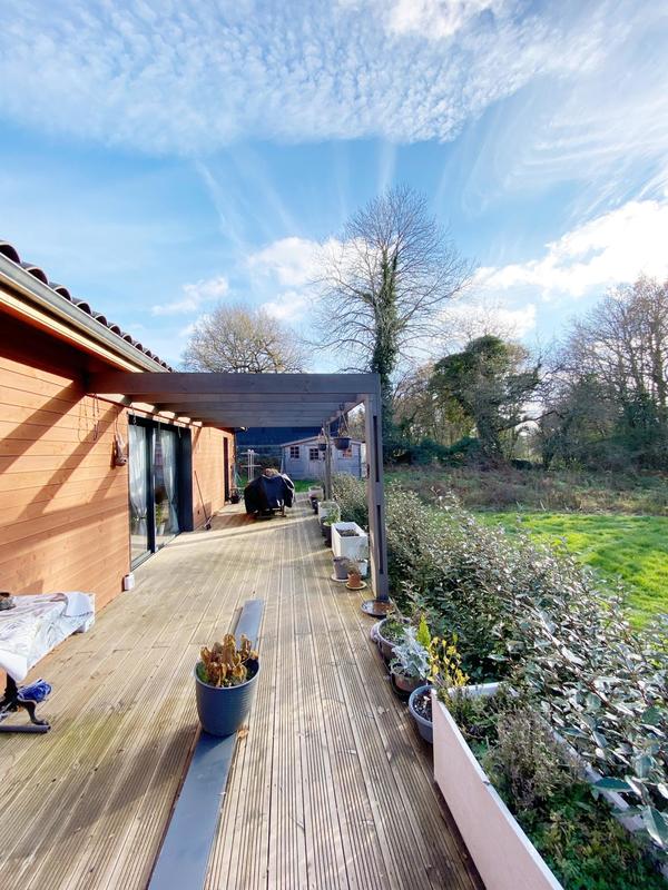 Villa - 90 m² - 5 pièces