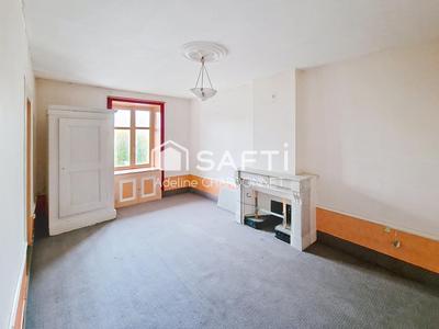 Maison - 251 m² - 12 pièces