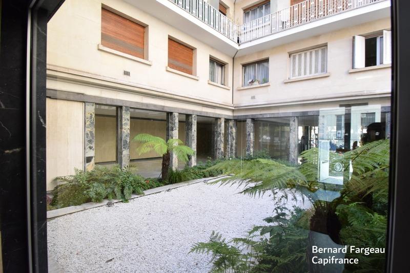 Appartement bourgeois - 78 m² - 2 pièces