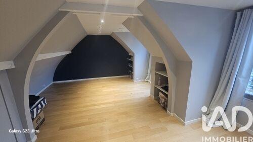 Maison - 141 m² - 6 pièces