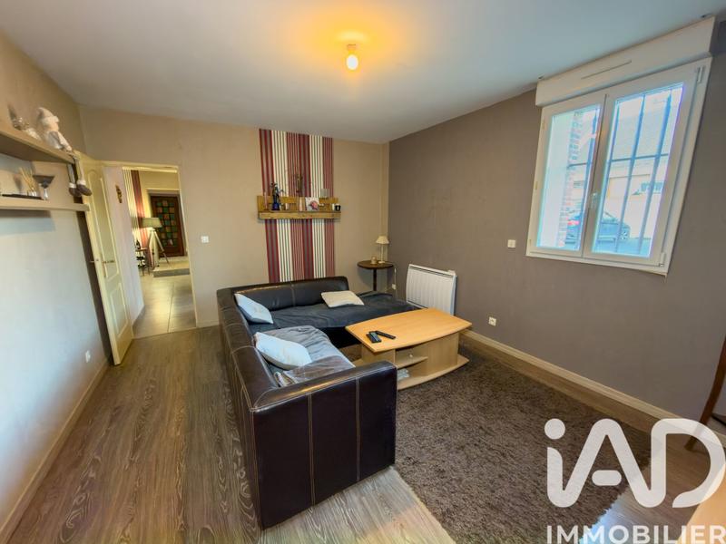 Maison de village - 277 m² - 8 pièces