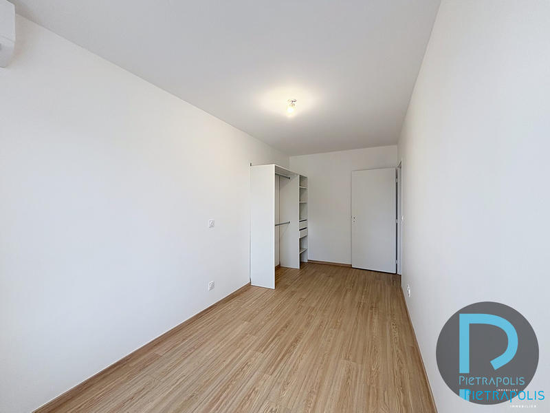 Duplex - 104 m² - 5 pièces
