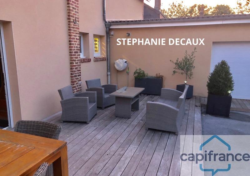 Pavillon - 241 m² - 11 pièces