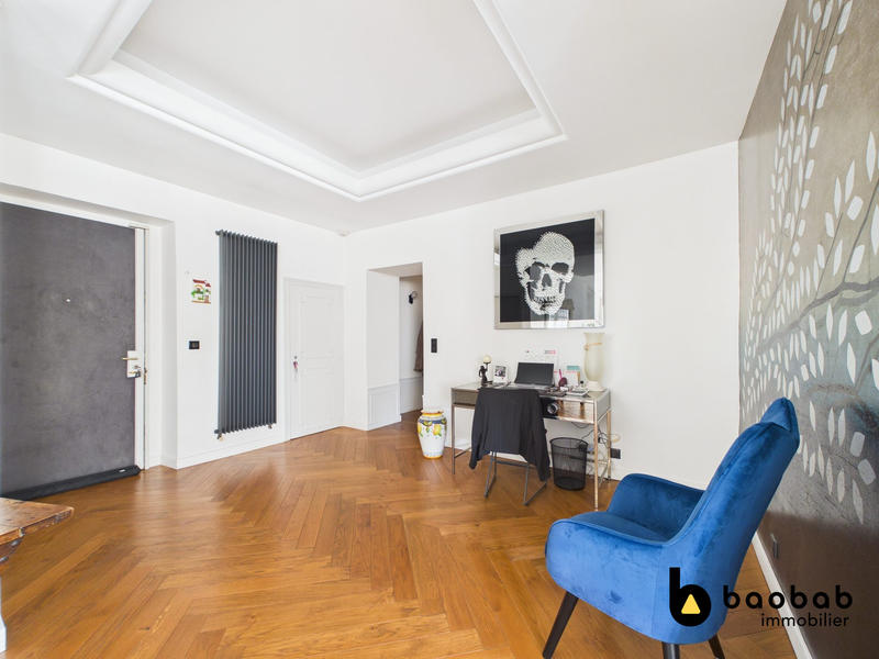 Appartement - 172 m² - 5 pièces